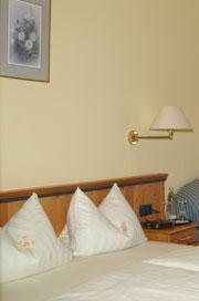 Steinburger Hof Hotel Hunderdorf Servis gambar